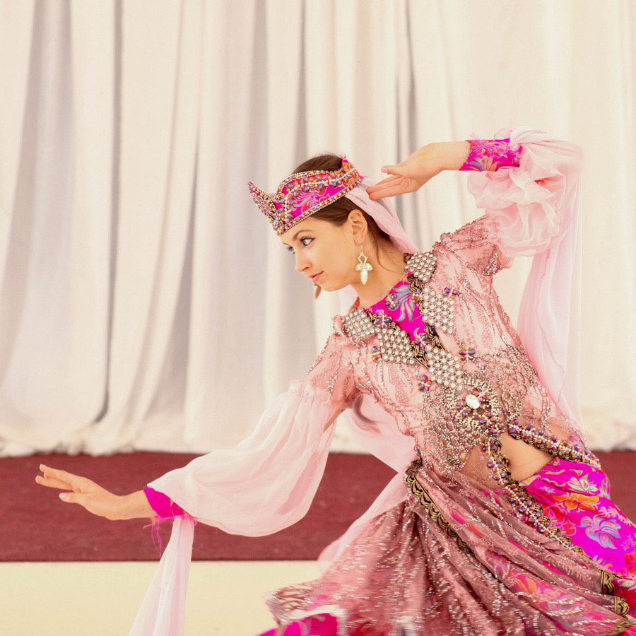 Фотоотчет с турнира по восточному танцу и танцам народов мира